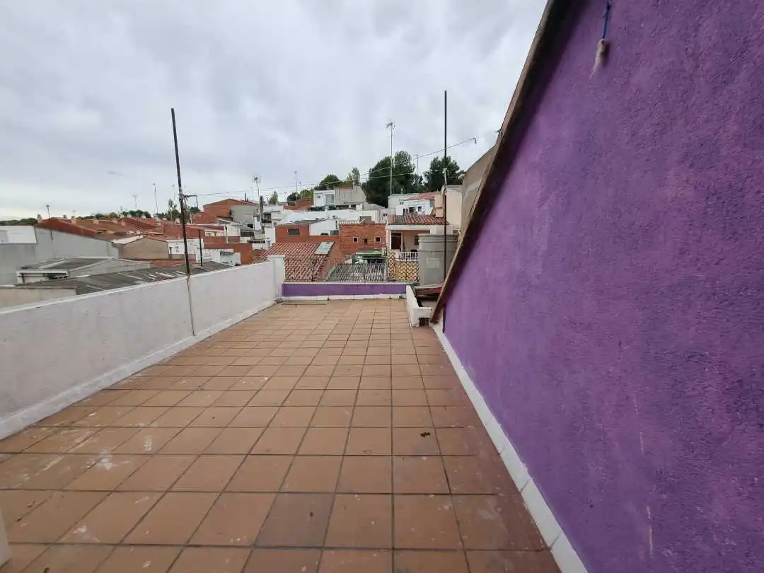 Buildings for sale in C/ Mozart , La Cogullada