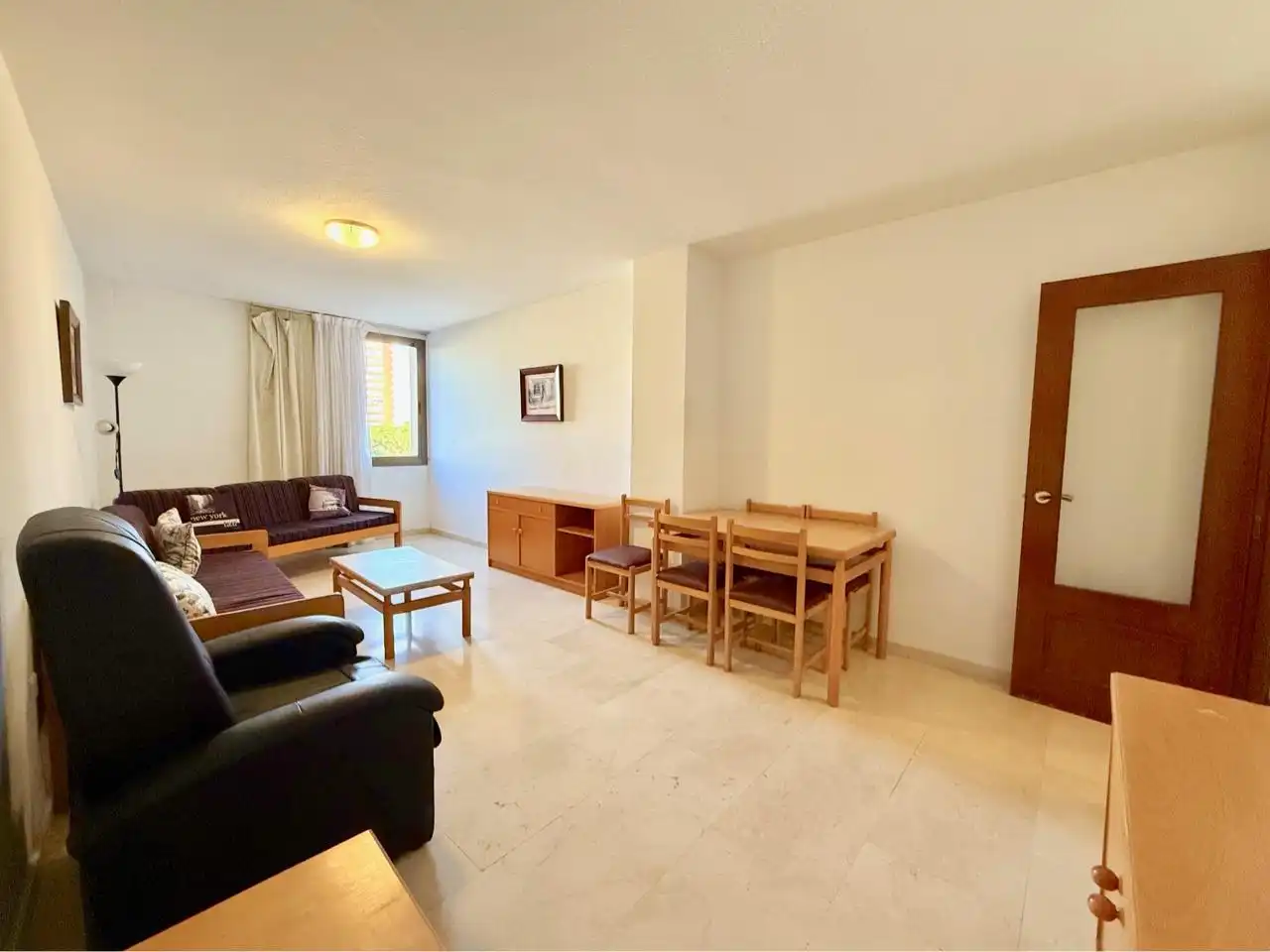 Apartamento con terraza en venta en Avenida AIGUERA, imagen 2