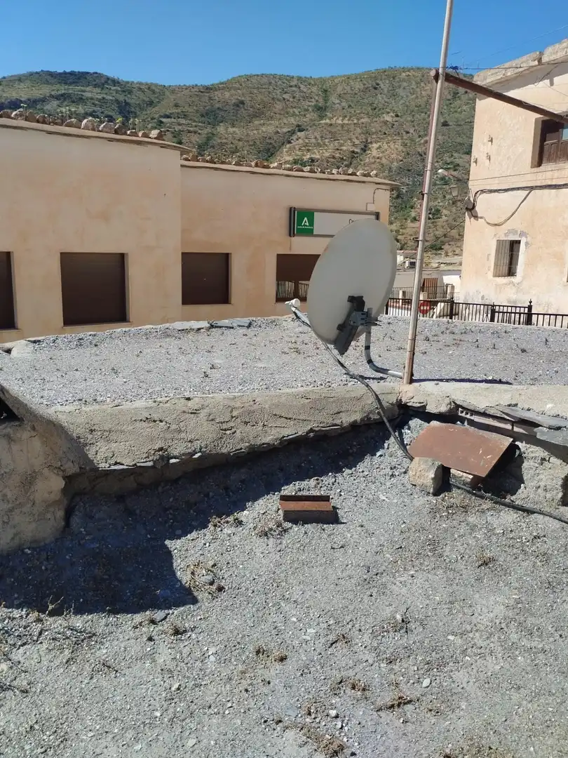 Casa rústica amb terrassa en venda a Calle CEMENTERIO, imagen 47