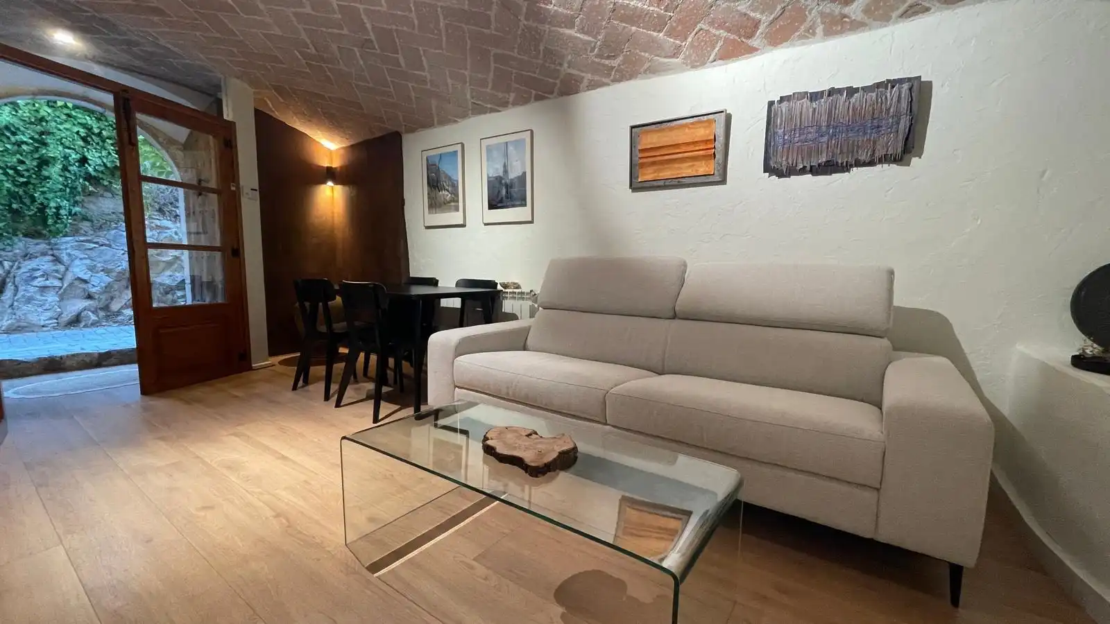 Sala d'estar de Casa o xalet en venda en Collbató amb Calefacció, Jardí privat i Terrassa