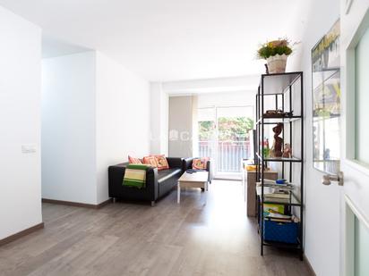 Living room of Flat for sale in L'Hospitalet de Llobregat  with Balcony