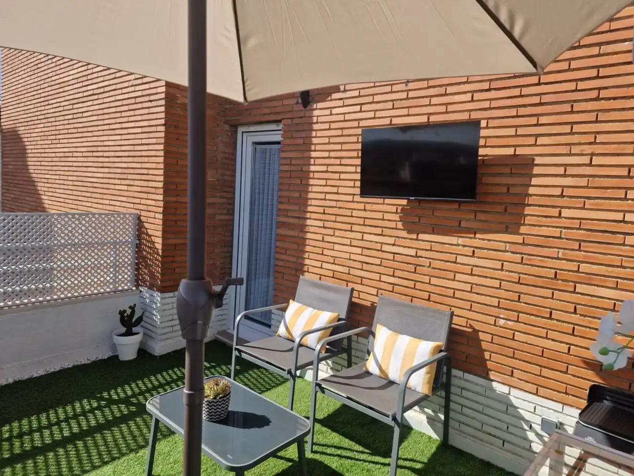 Terrasse von Dachboden zum Verkauf in León Capital  mit Heizung, Parkett und Terrasse