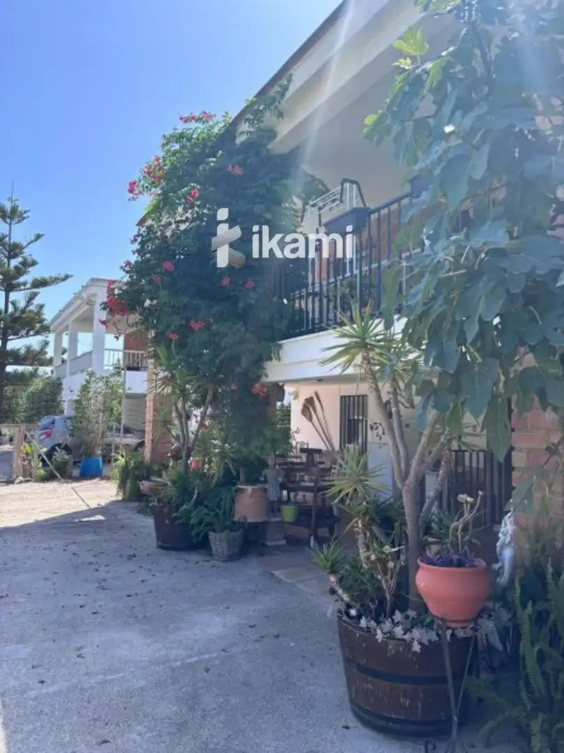 Villa con piscina in vendita a Aigues Blanques, imagen 7