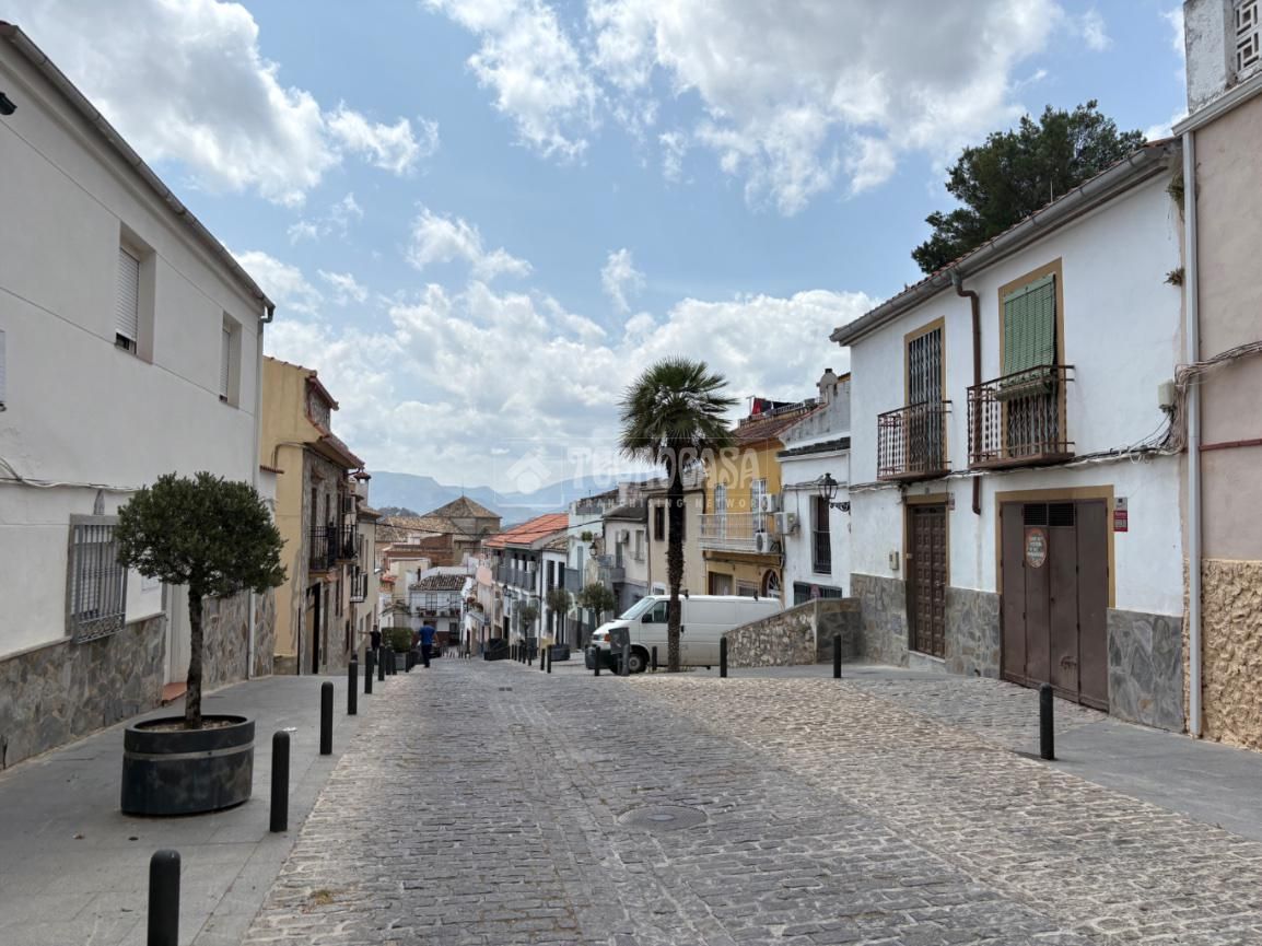 Exterior view of Single-family semi-detached for sale in  Jaén Capital  with Air Conditioner, Terrace and Balcony