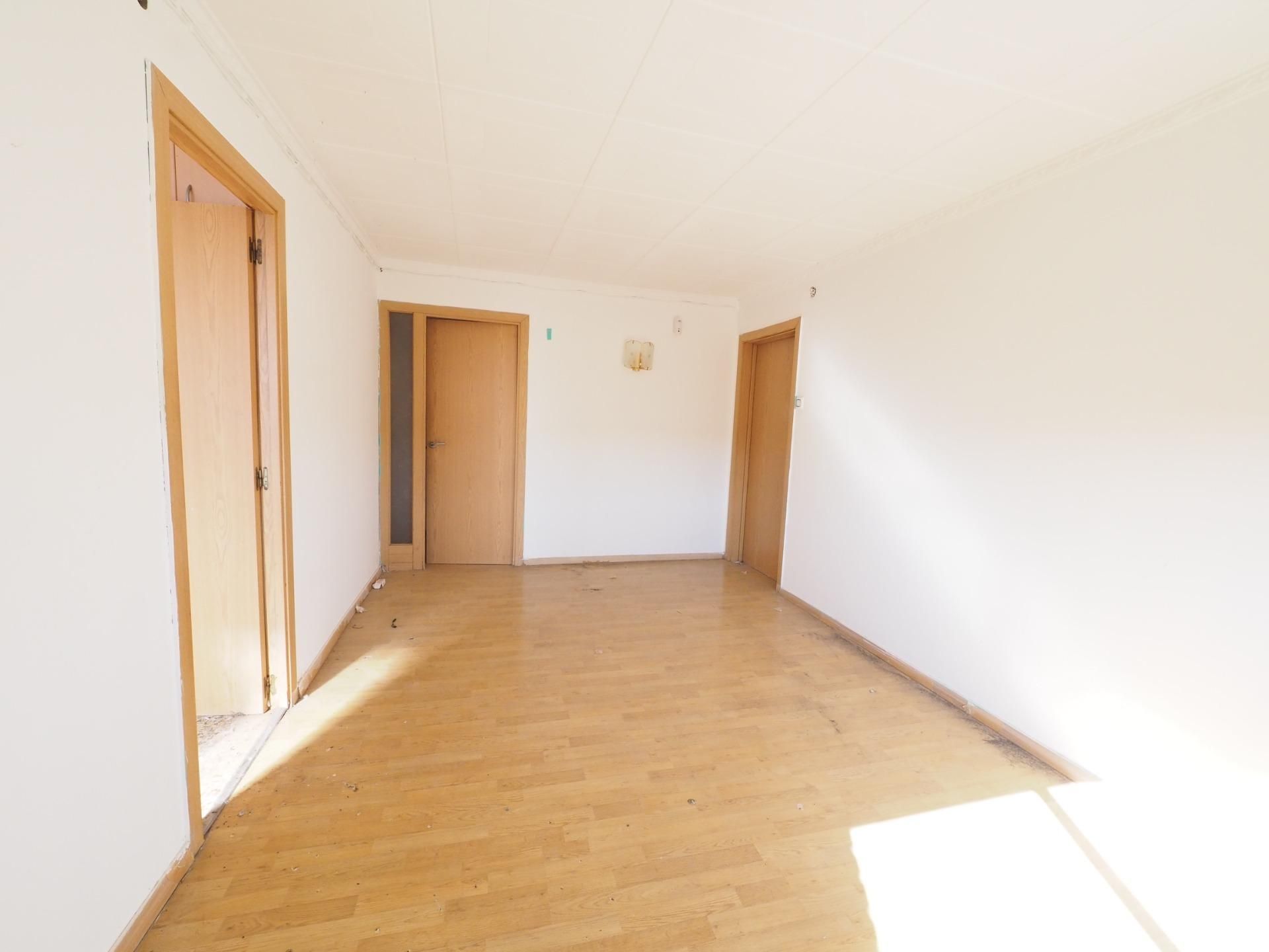 Bedroom of Flat for sale in Sabadell