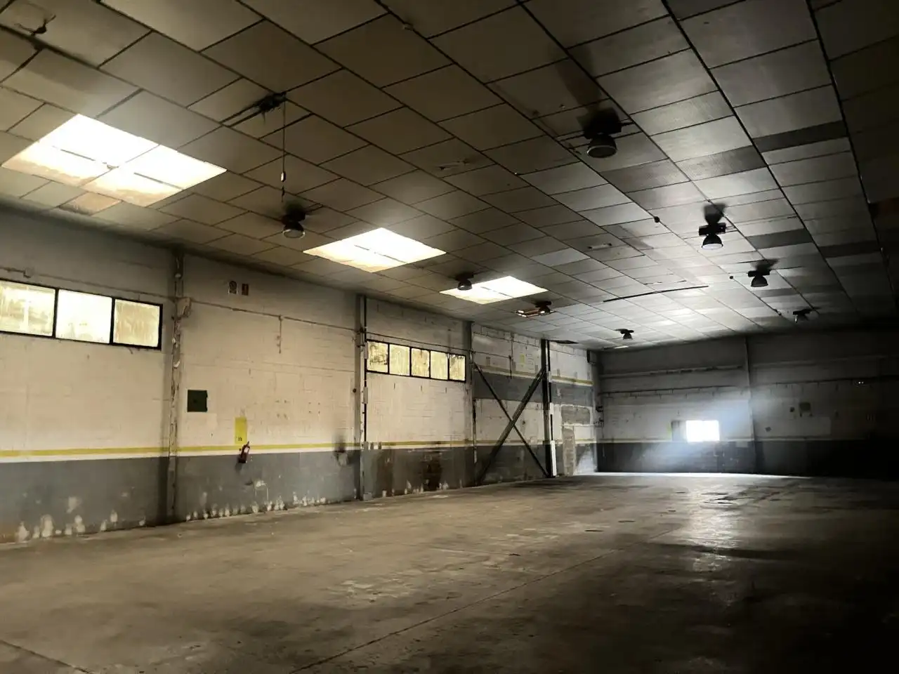 Industrial buildings for rent in Polinyà  with Heating and Alarm