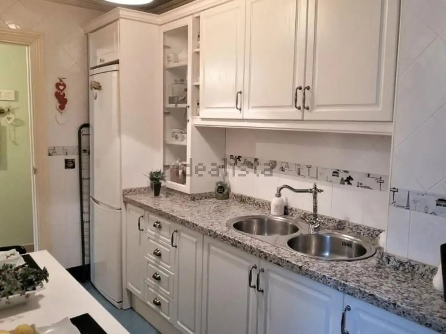 Cocina de Piso en venta en Carretera de Cádiz