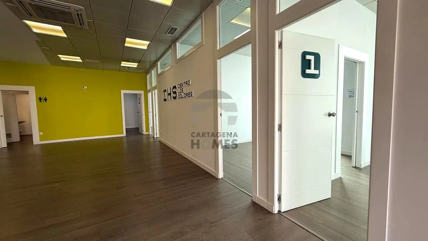 Local en venta en Cartagena con Aire acondicionado