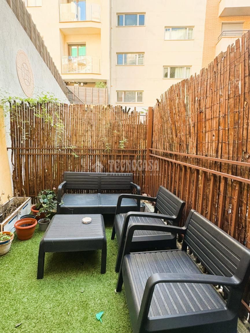 Piso en venta en El Camp de l'Arpa del Clot, Sant Martí