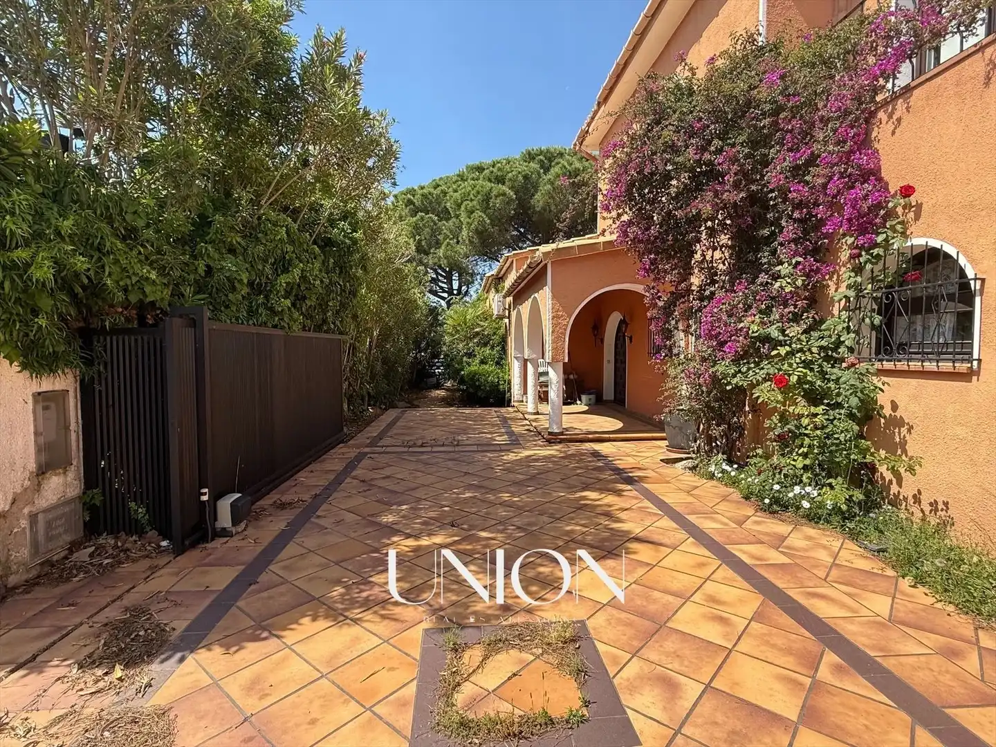 Chalet con piscina en venta en Requesens, imagen 15