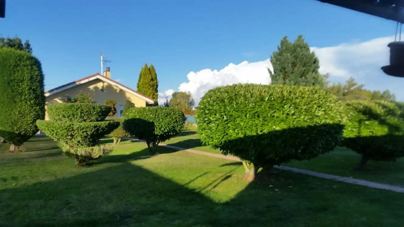 Jardín de Finca rústica en venta en Cabañas Raras con Calefacción, Terraza y Piscina