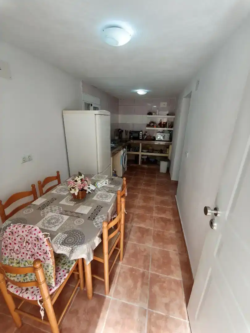 Kitchen of Houses for rent in Algeciras  with Private garden, Furnished and Balcony