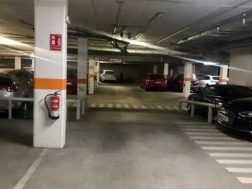 Individual en alquiler en Calle narcis monturiol 5, imagen 4