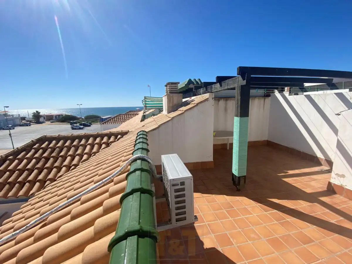 Terrasse von Wohnungen zur Miete in Islantilla mit Klimaanlage, Heizung und Terrasse