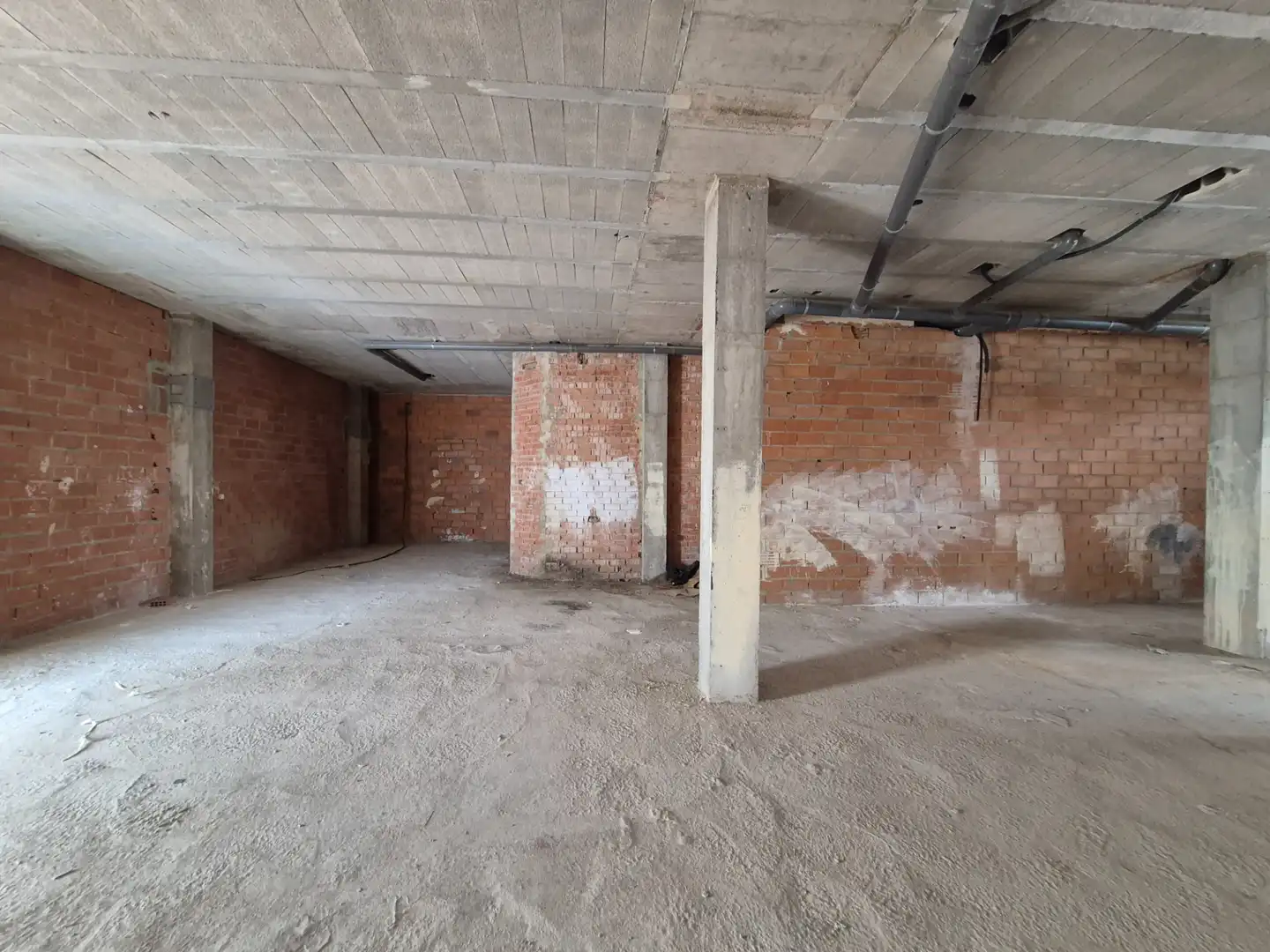 Commercial properties for rent in Carrer Luis Vives, 4, Pobla de Farnals