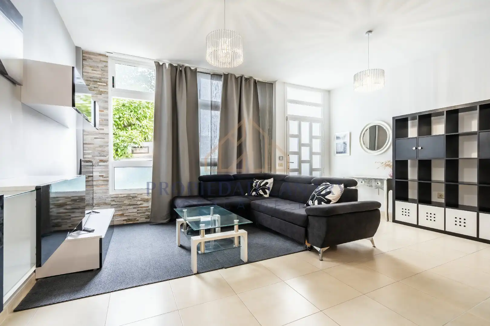Living room of Flat for rent in La Victoria de Acentejo  with Storage room, Furnished and Oven