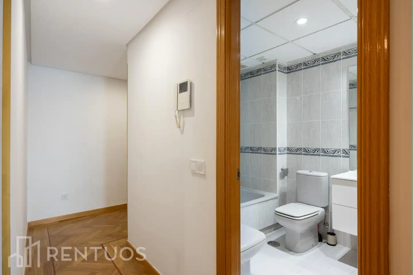 Schlafzimmer von Wohnung zur Miete in Madrid mit Klimaanlage, Heizung und Parkett