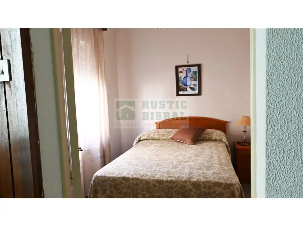 Habitación de Finca rústica en venta en La Bisbal d'Empordà con Calefacción y Jardín privado