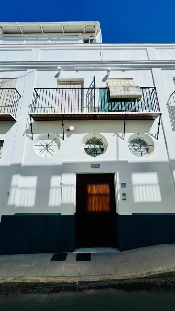 Vista exterior de Àtic en venda en Sanlúcar de Barrameda amb Aire condicionat, Terrassa i Alarma