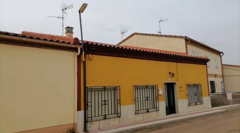 Foto 4 von Einfamilien-Reihenhaus zum Verkauf in Calle Camino Estación, 5, Sancti-Spíritus (Salamanca), Salamanca