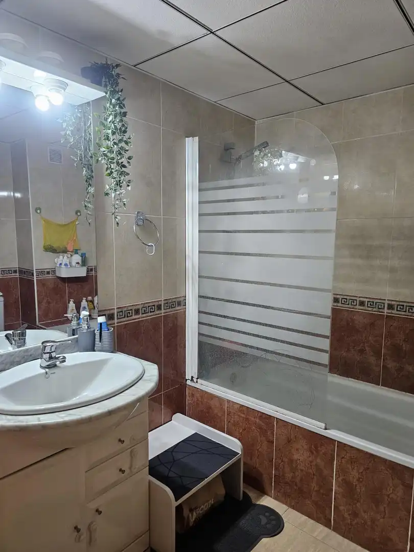 Bany de Dúplex en venda en Esparreguera amb Aire condicionat, Parquet i Balcó