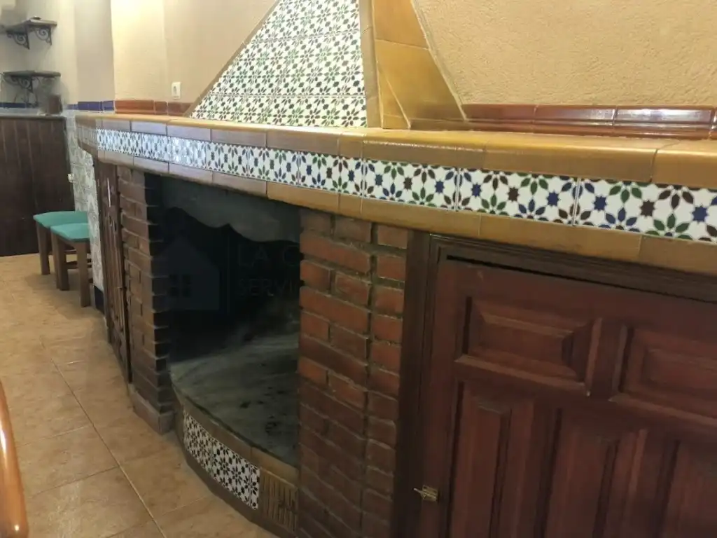 Houses for sale in Sax
