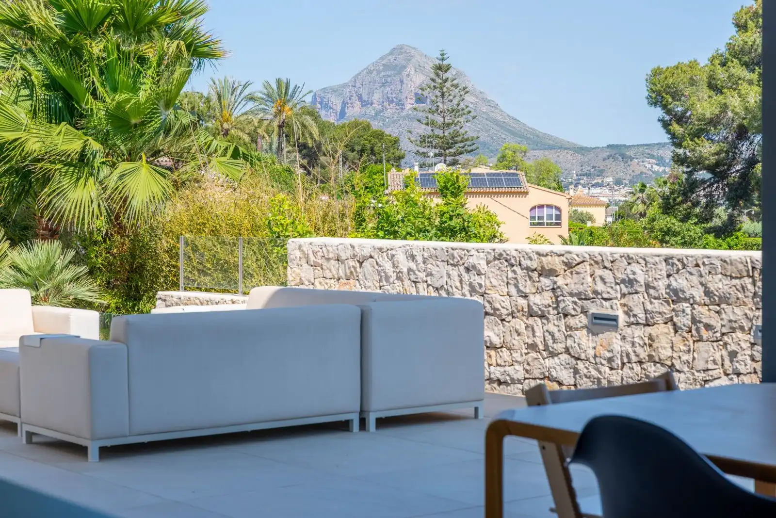 Terrace of Houses for sale in Jávea / Xàbia  with Air Conditioner, Heating and Private garden