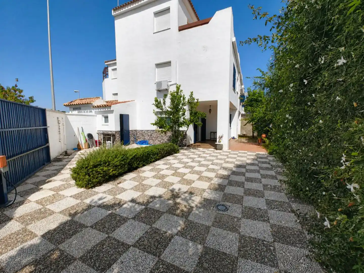 Garten von Erdgeschoss zum Verkauf in Sanlúcar de Barrameda mit Schwimmbad