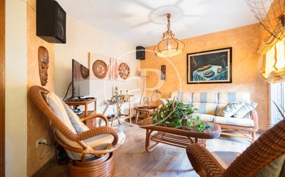 Living room of Flat for sale in Paiporta  with Air Conditioner, Heating and Terrace