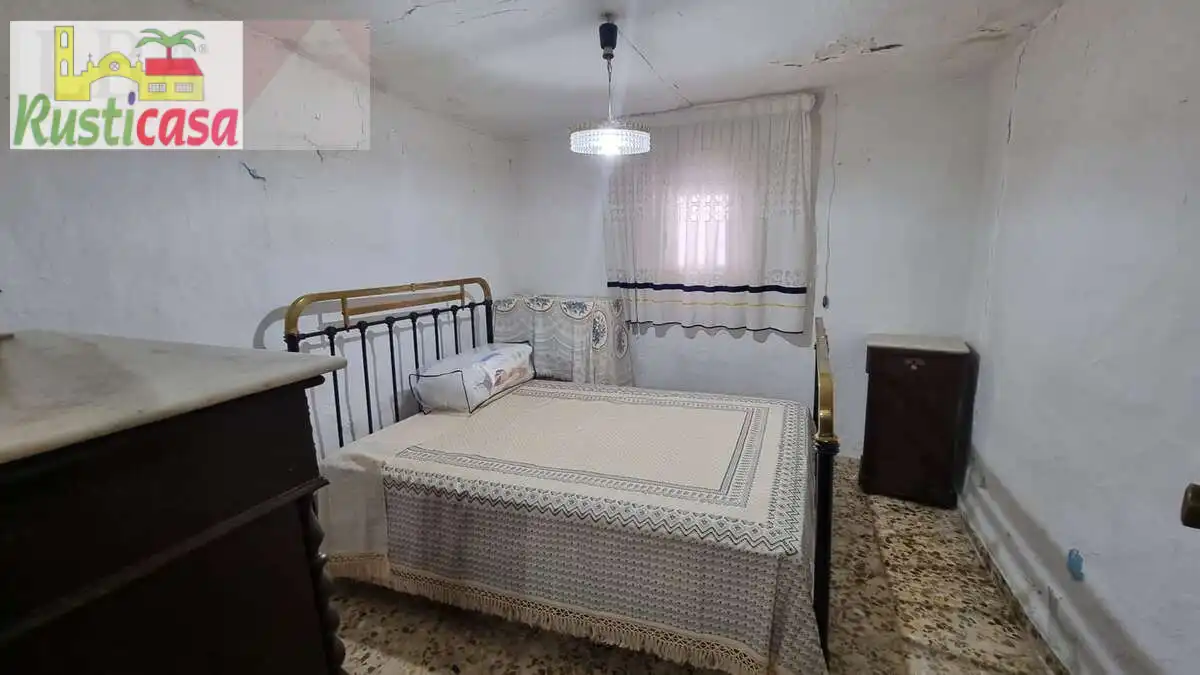 Habitación de Casa o chalet en venta en Baños de la Encina con Terraza y Amueblado