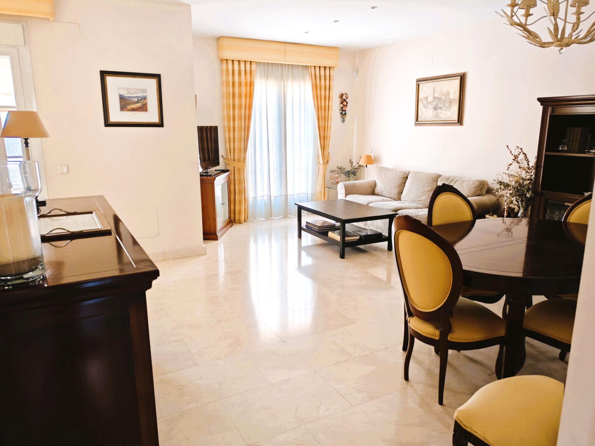 Casa adosada en venta en Valdecabañas