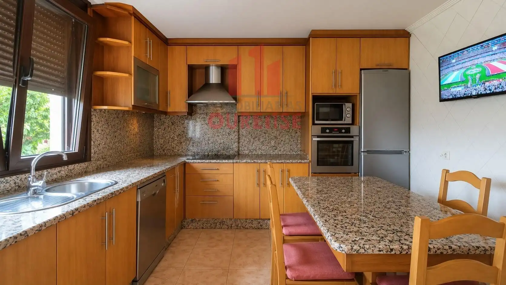 Cocina de Casa o chalet en venta en Maside con Calefacción, Jardín privado y Balcón