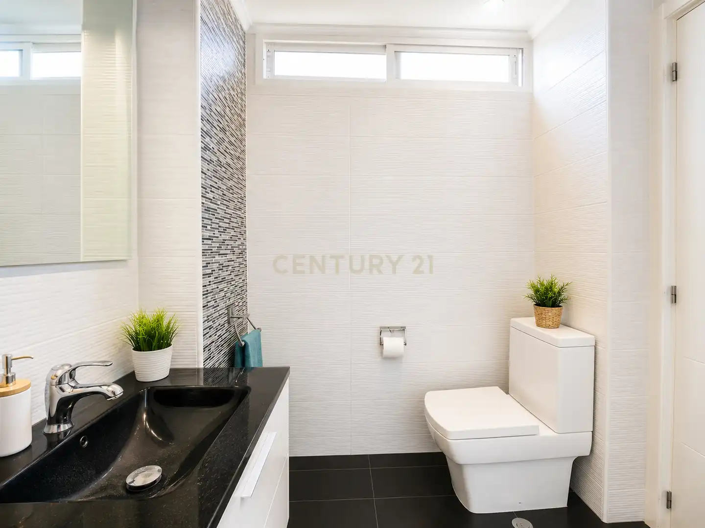 Apartament amb ascensor en venda a C. Piscis, 1, 29630 Benalmádena, Málaga, Spain 1, imagen 10