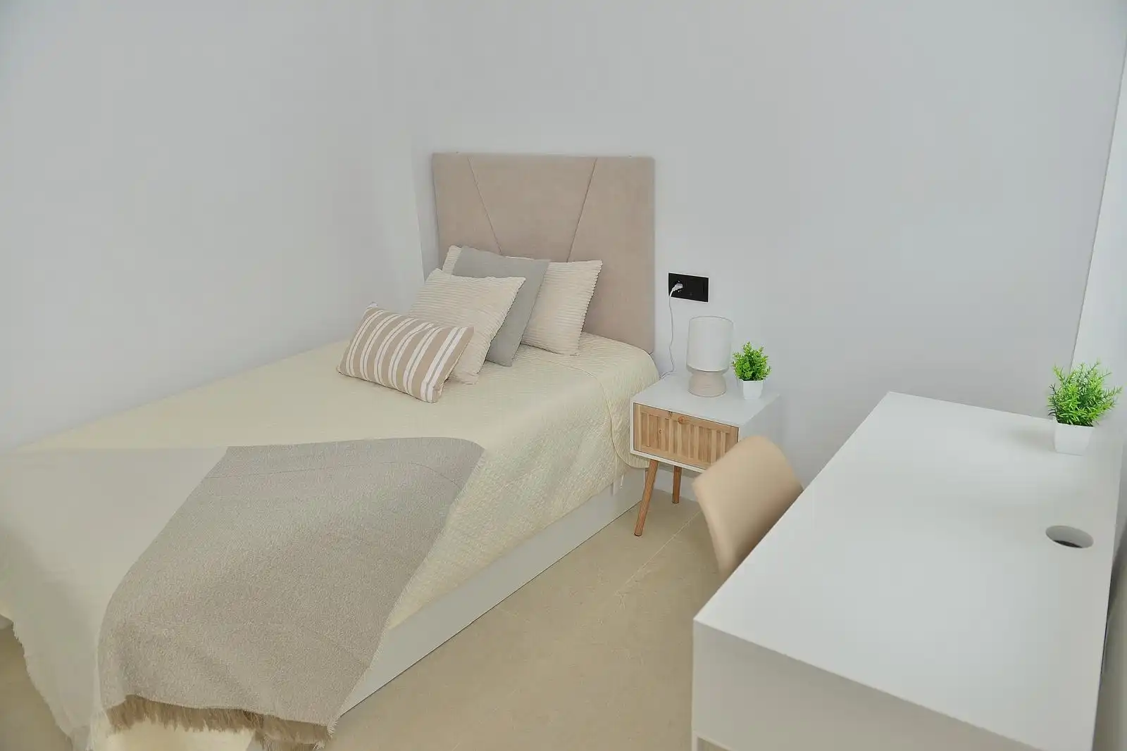 Dormitori de Casa o xalet en venda en Sevilla amb Terrassa