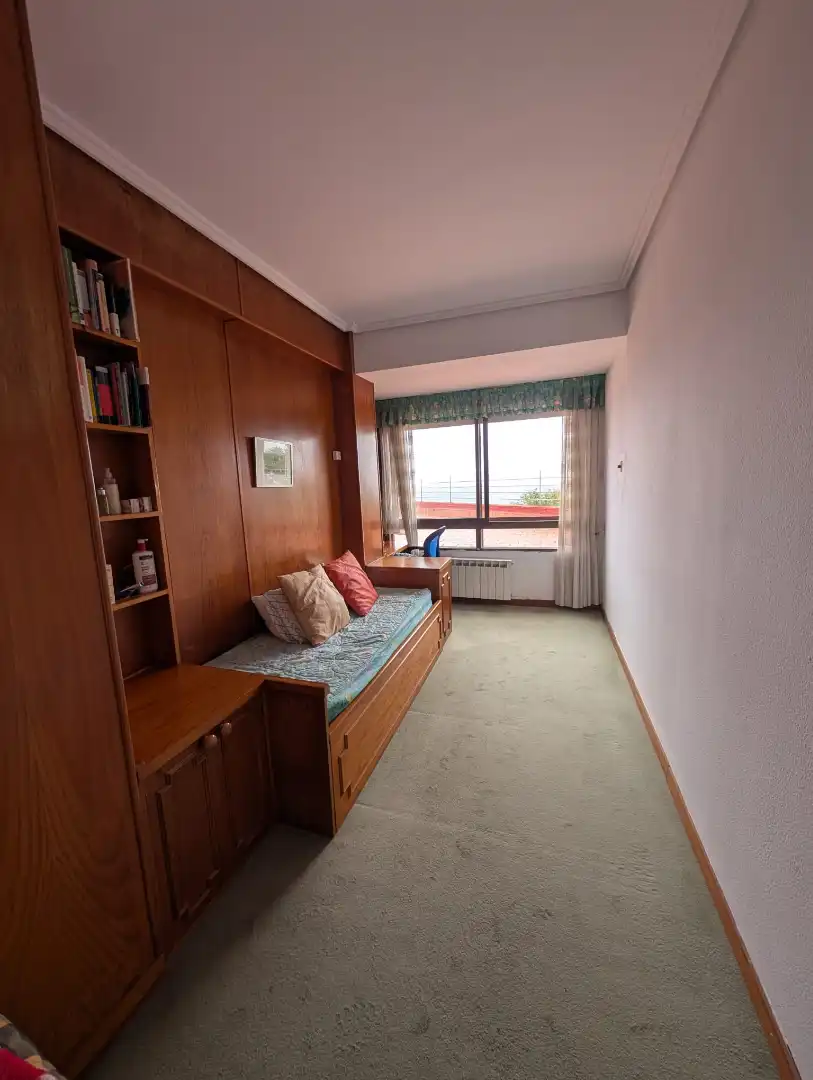 Habitación de Piso en venta en Santander con Calefacción, Terraza y Trastero