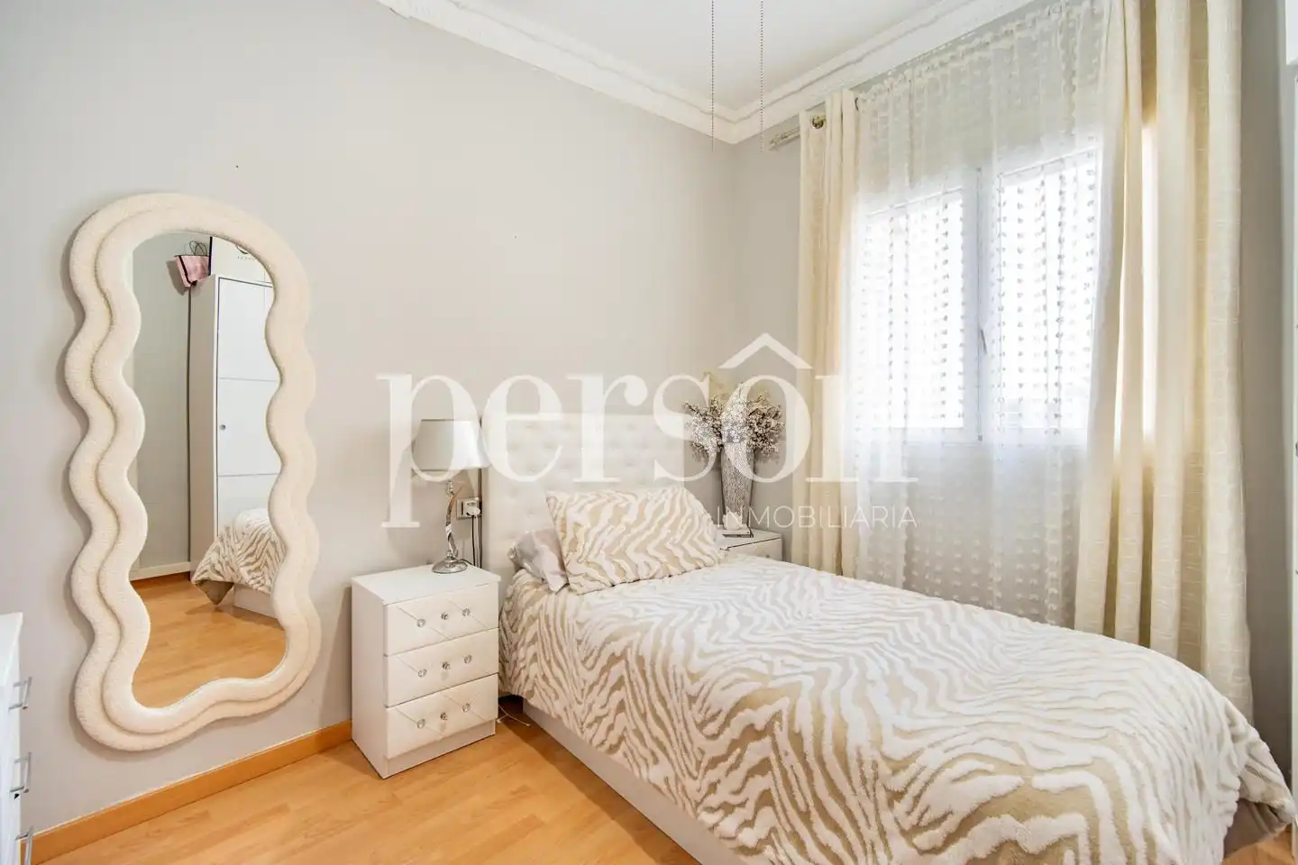 Habitación de Piso en venta en Valencia con Aire acondicionado y Parquet