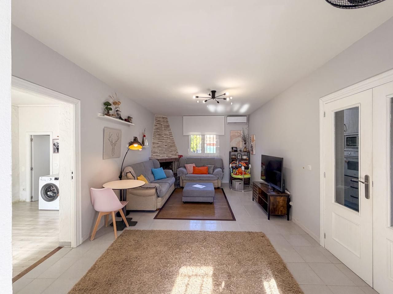 Living room of House or chalet for sale in Nuevo Baztán  with Air Conditioner and Private garden