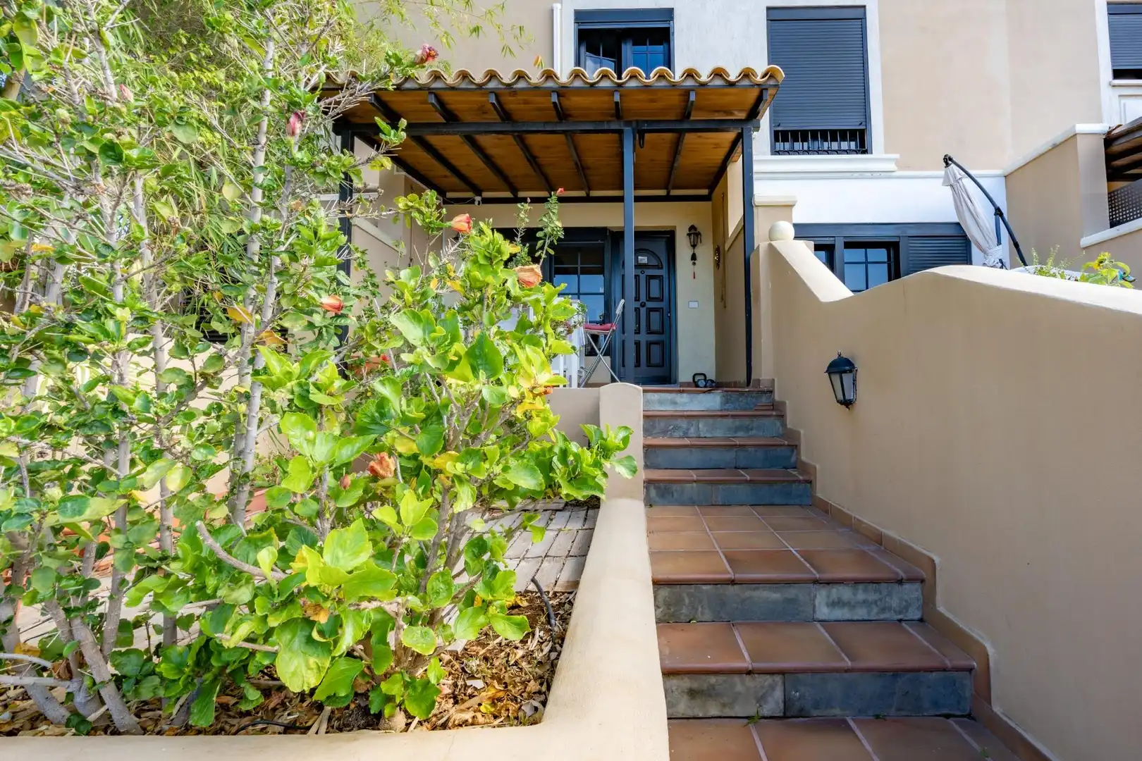 Vista exterior de Casa adosada en venta en El Rosario con Aire acondicionado, Jardín privado y Terraza