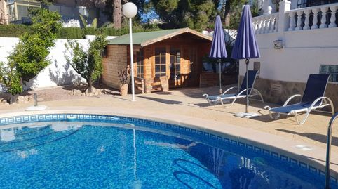 EXCLUSIVA VILLA INDEPENDIENTE CON APARTAMENTO DE INVITADOS, PISCINA PRIVADA Y GRAN PARCELA EN CIUDAD QUESADA, imatge 2