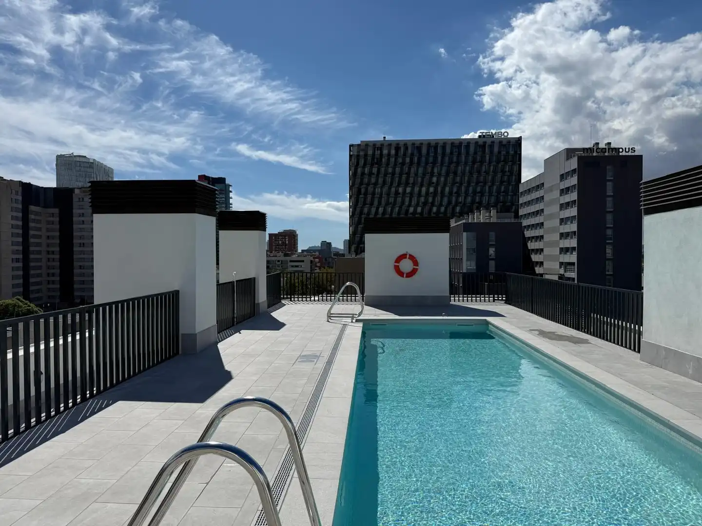 Piscina de Pis de lloguer en Sant Adrià de Besòs amb Aire condicionat, Calefacció i Parquet