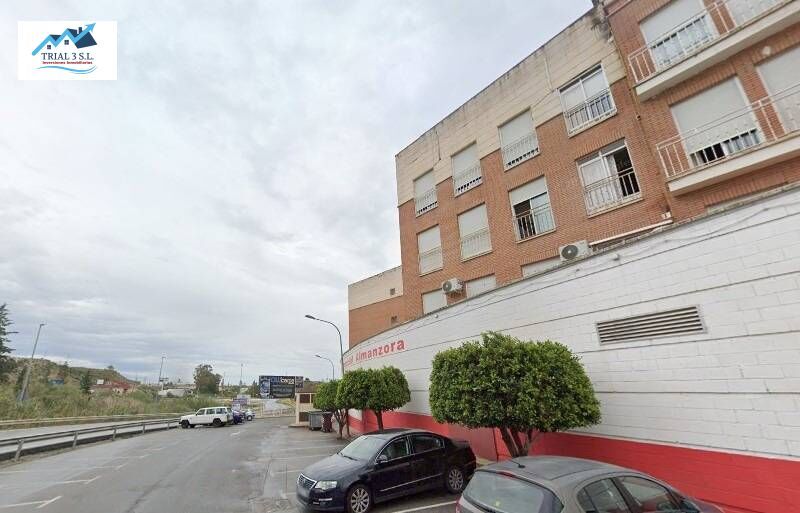 Vista exterior de Pis en venda en Olula del Río