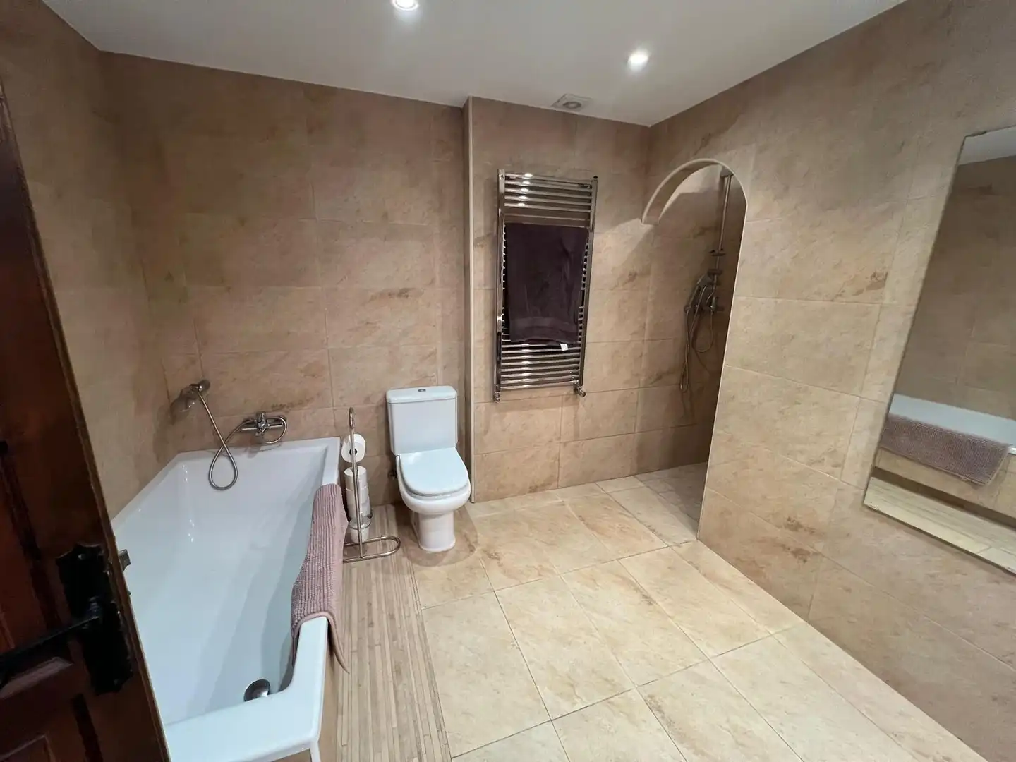 Bany de Casa o xalet en venda en L'Estartit amb Piscina comunitària