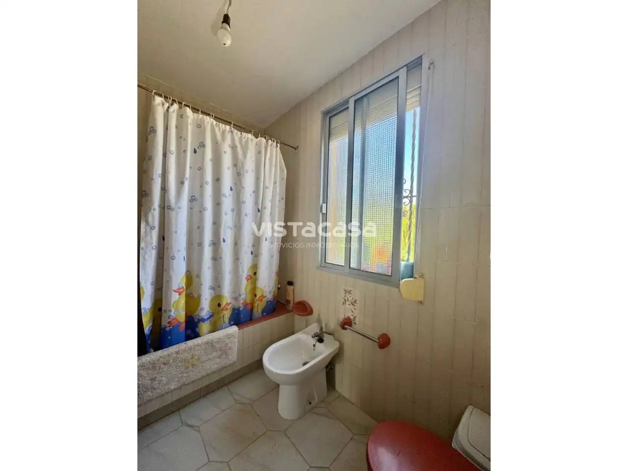 Badezimmer von Country house zum Verkauf in Mairena del Alcor mit Heizung, Privatgarten und Terrasse