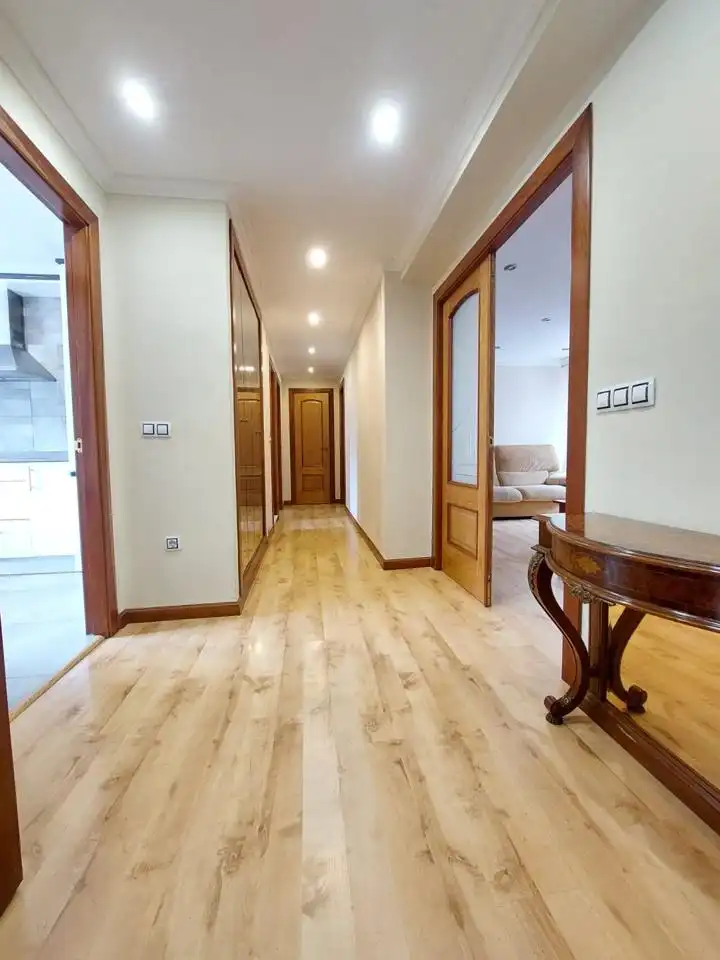 Piso de alquiler en Gijón  con Calefacción y Amueblado