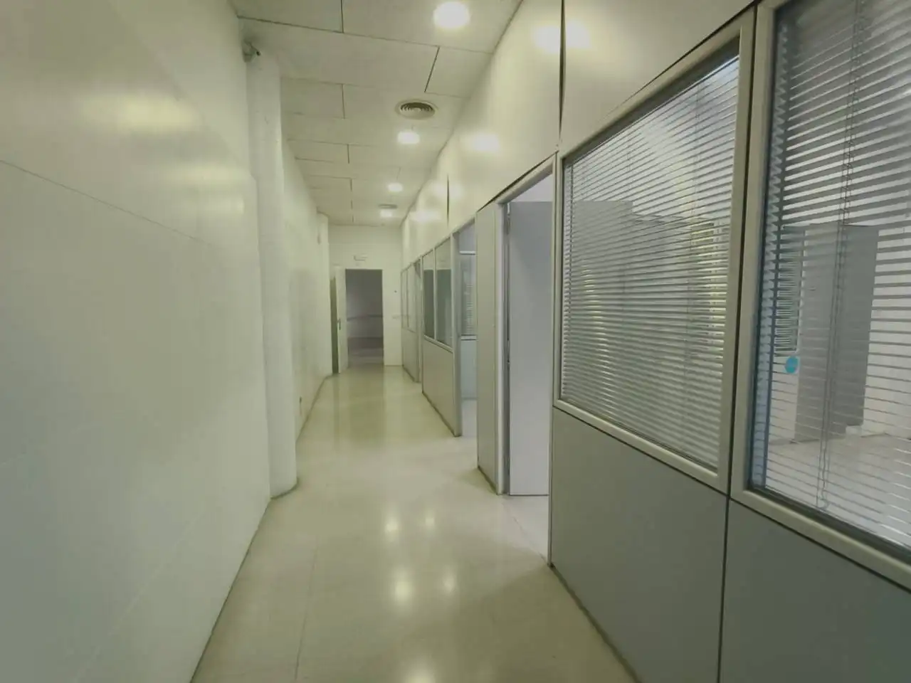Commercial properties for rent in Girona