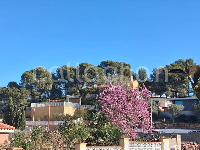 Terreno residencial en Venta en Camino de la Creu d'Horquera en Vilamarxant