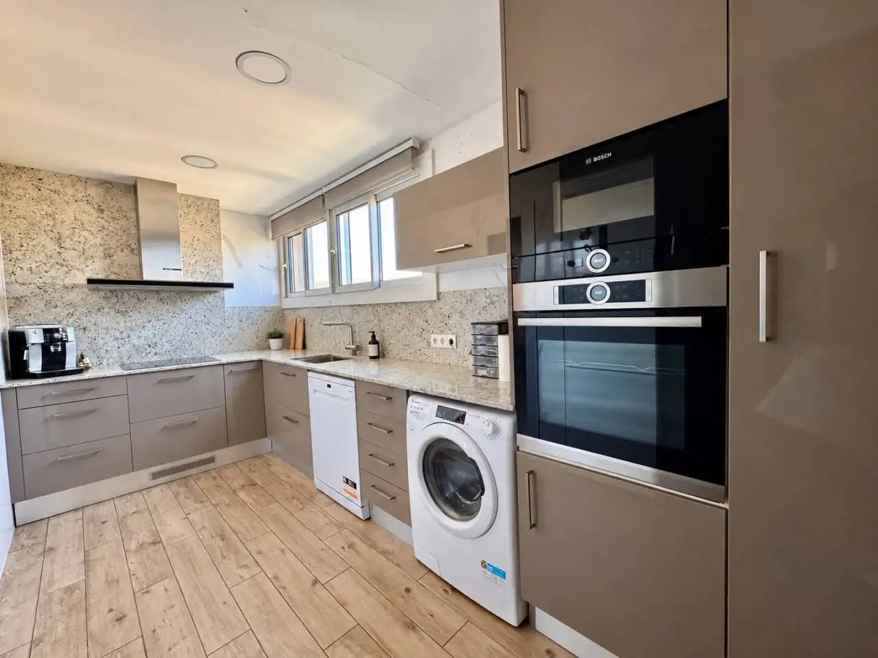 Kitchen of Flat for sale in La Roca del Vallès  with Air Conditioner, Heating and Terrace