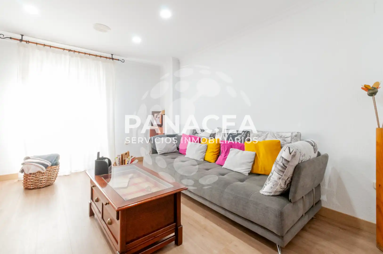Flat for sale in Roquetas de Mar  with Air Conditioner, Furnished and Oven