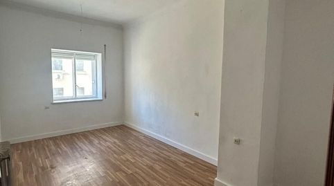 Foto 3 de Piso en venta en Hospital, Jaén Capital