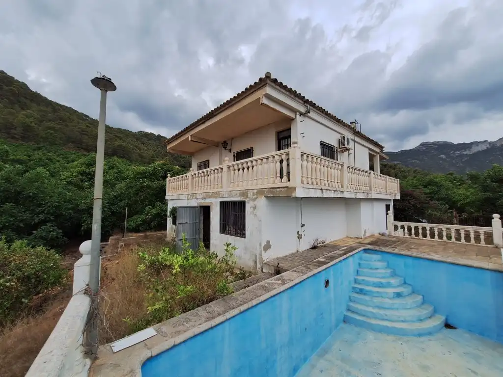 Vista exterior de Casa o xalet en venda en Llaurí